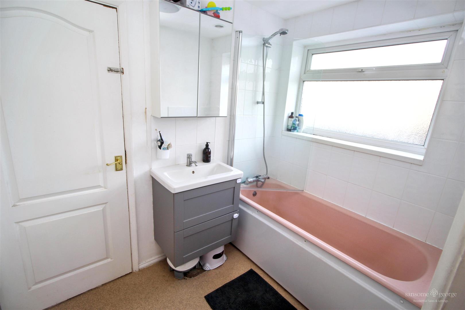 Chapel Hill, Tilehurst, Reading